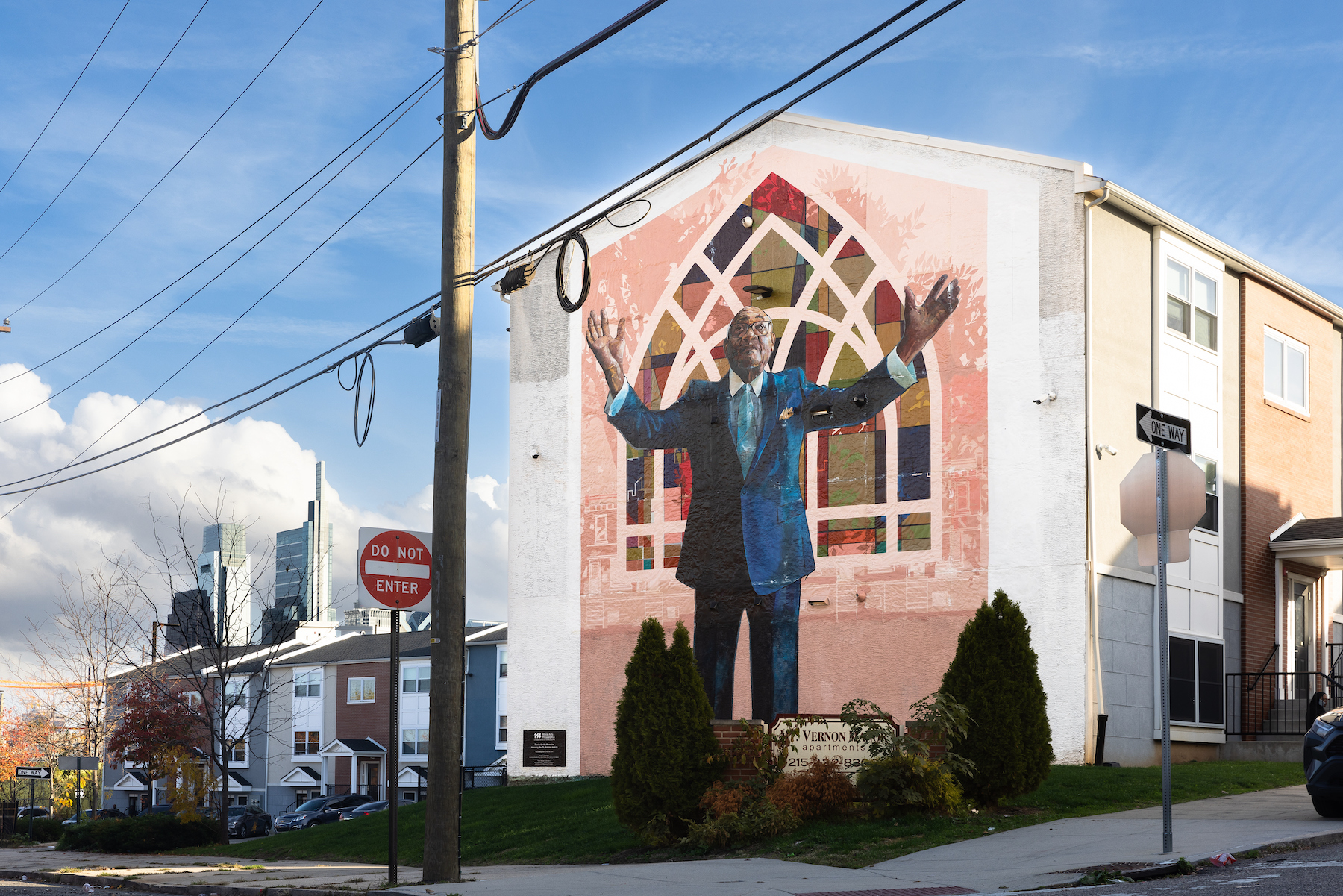 Thanks for the Memories Honoring the Revrend Doctor Andy Jenkins © 2022 City of Philadelphia Mural Arts Program / Felix St. Fort, 667 N 33rd Street. Photo by Steve Weinik.